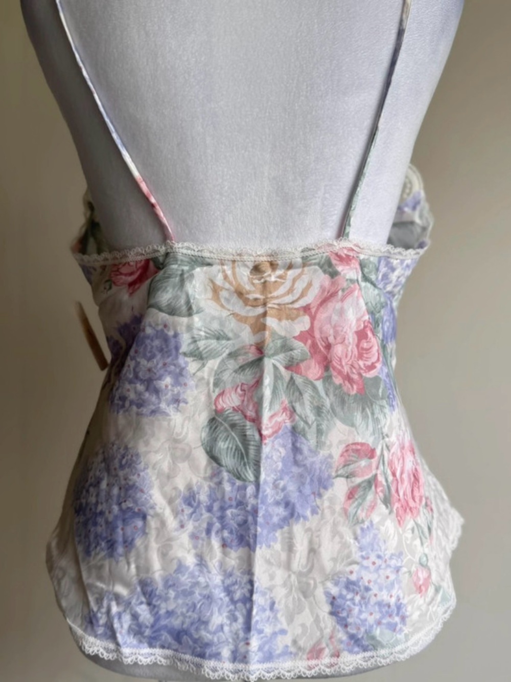 Vintage Lace Trim Floral Satin Camisole in Cream and Pastel Floral Slip Top - Picture 9 of 10